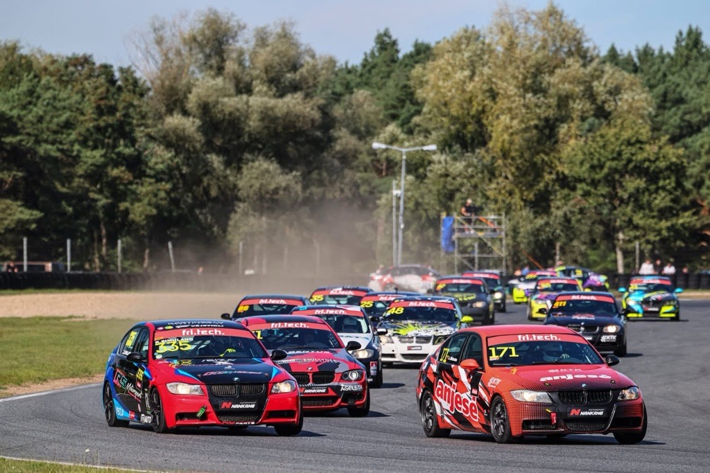 Ragnar Simuland 2025 · BMW 325 Cup